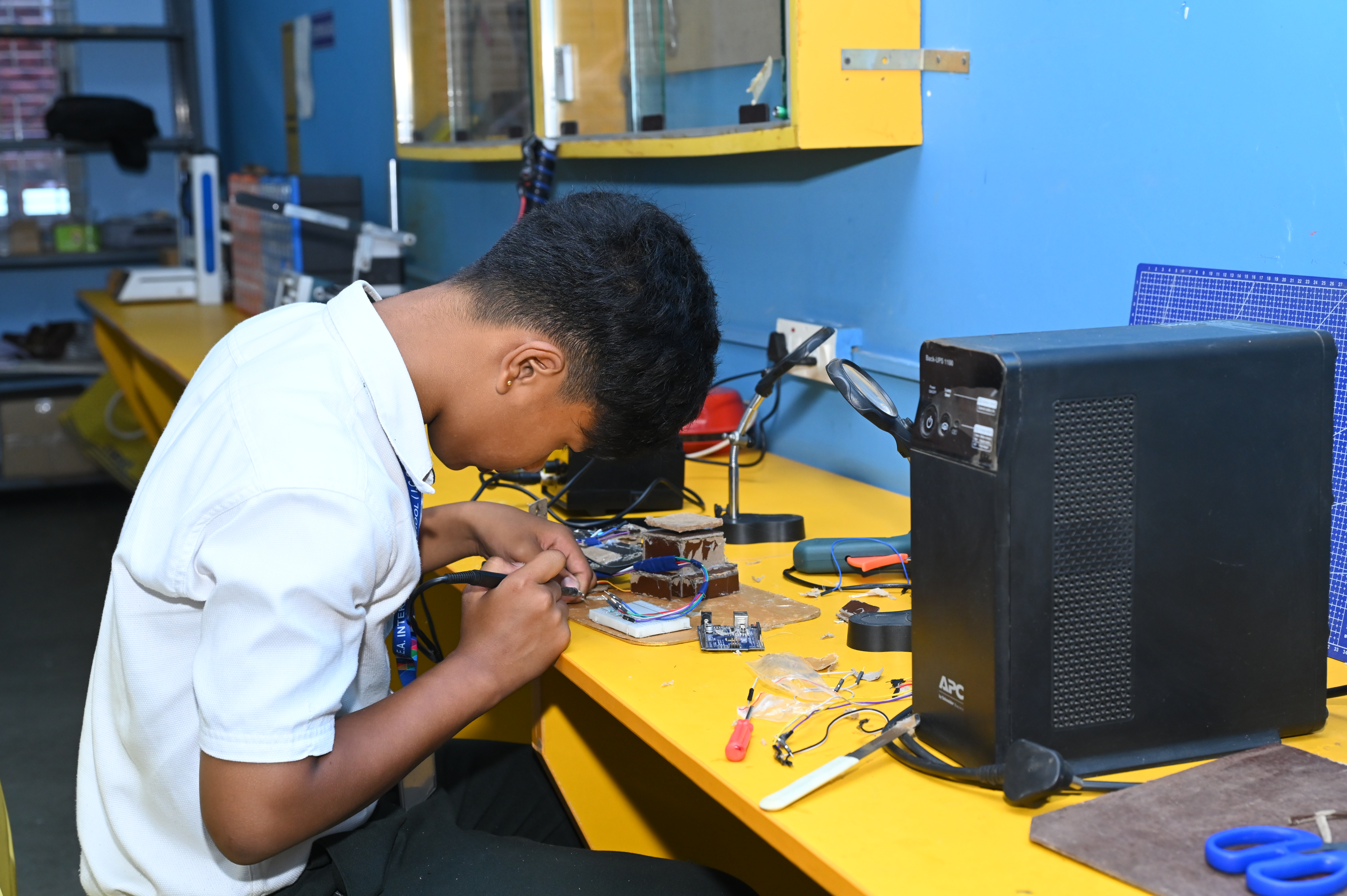 Hands-on practical experiments